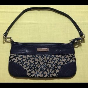 tommy hilfiger bags price